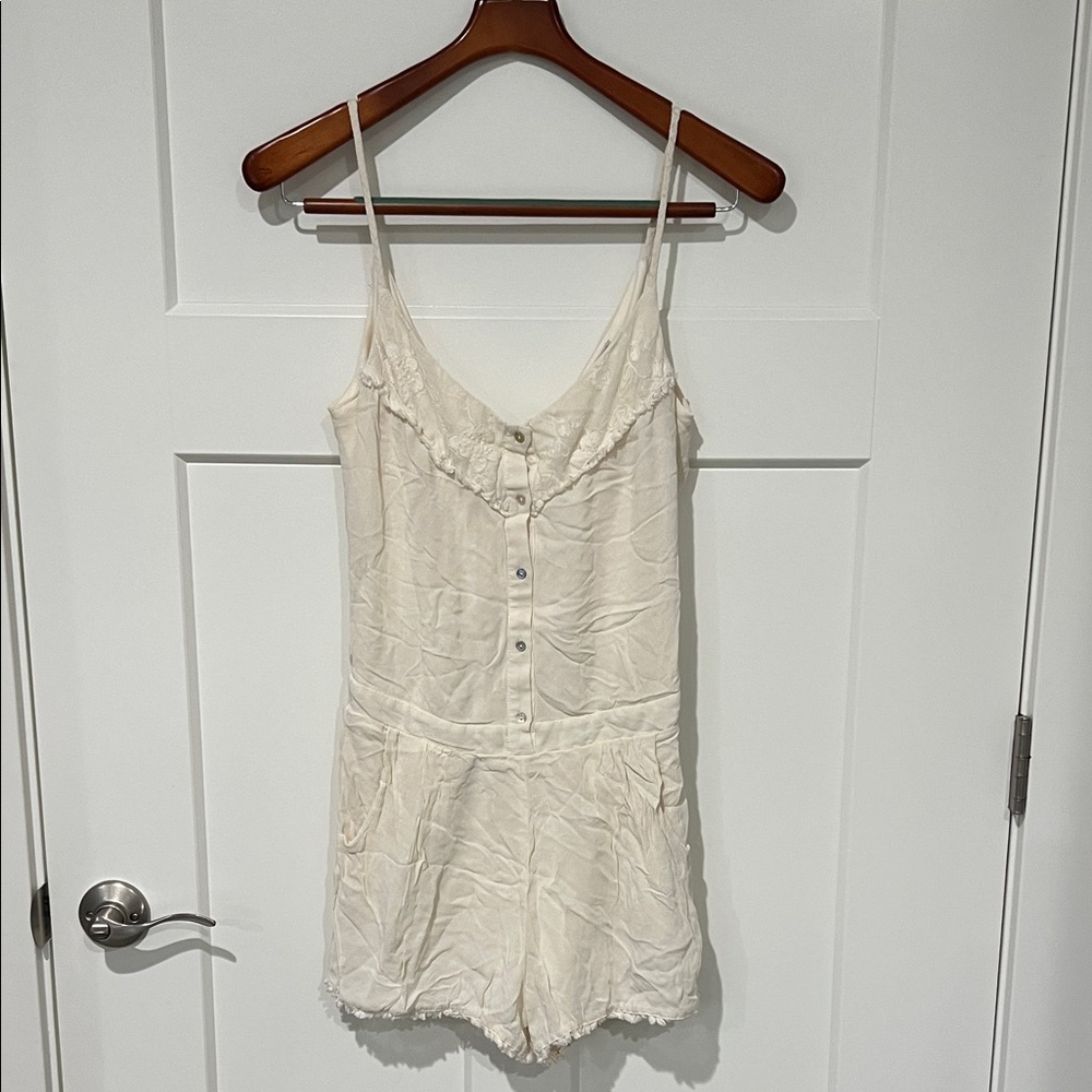 Pull&Bear Cream Button-Up Romper Sz S